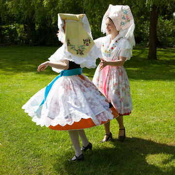 Burger Tanztrachten &copy;Peter Becker