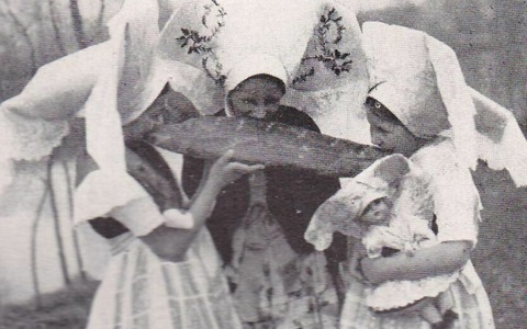 Osterbrot fr&uuml;her &copy;Foto Steffen