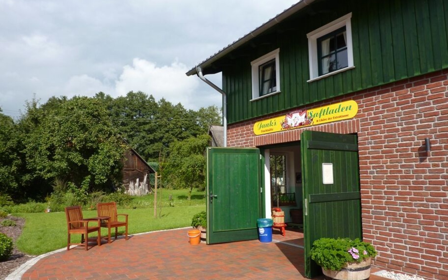 Jank&acute;s Saftladen