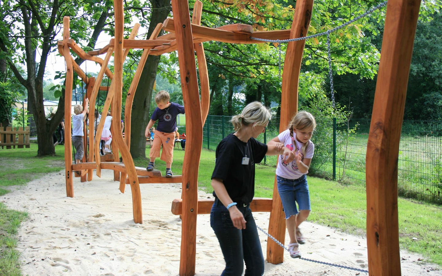 dF7CRy_jh burg tag der offenen tuer 087.jpg