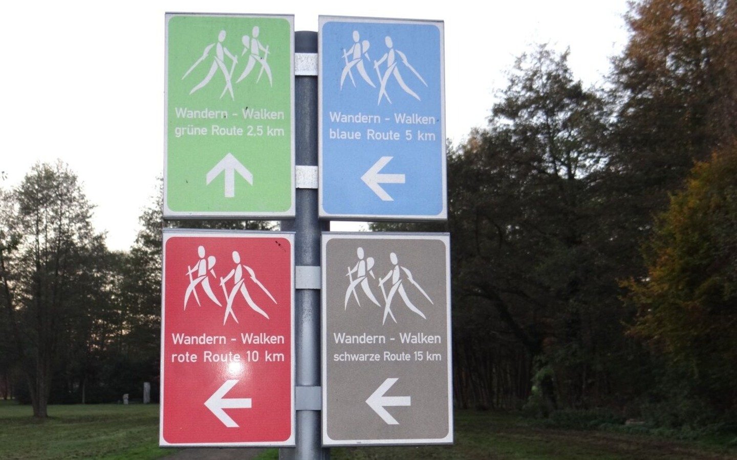 Kur- und Sagenpark, Foto: Wolfgang Roth, Foto: Michael Sch&ouml;n, Lizenz: Amt Burg (Spreewald)