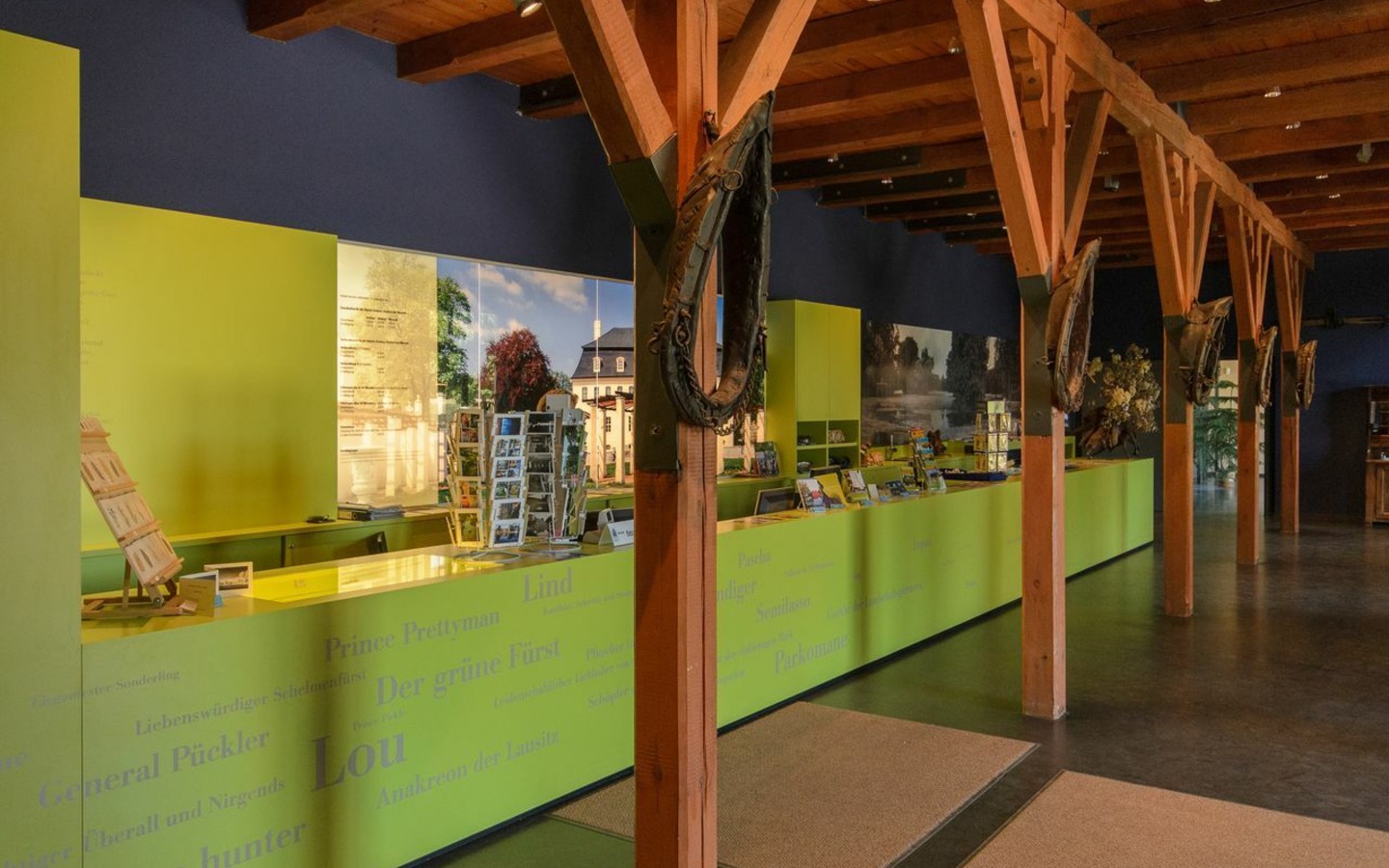 Besucherzentrum in der Guts&ouml;konomie in Park und Schloss Branitz, Foto: Andy Troppa, Lizenz: Andy Troppa