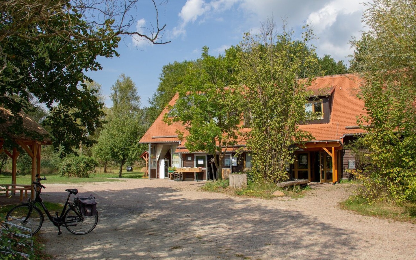 Schlossberghof Informationsstelle Biosphaerenreservat, Burg (Spreewald), Foto: ScottyScout, Lizenz: Amt Burg (Spreewald)