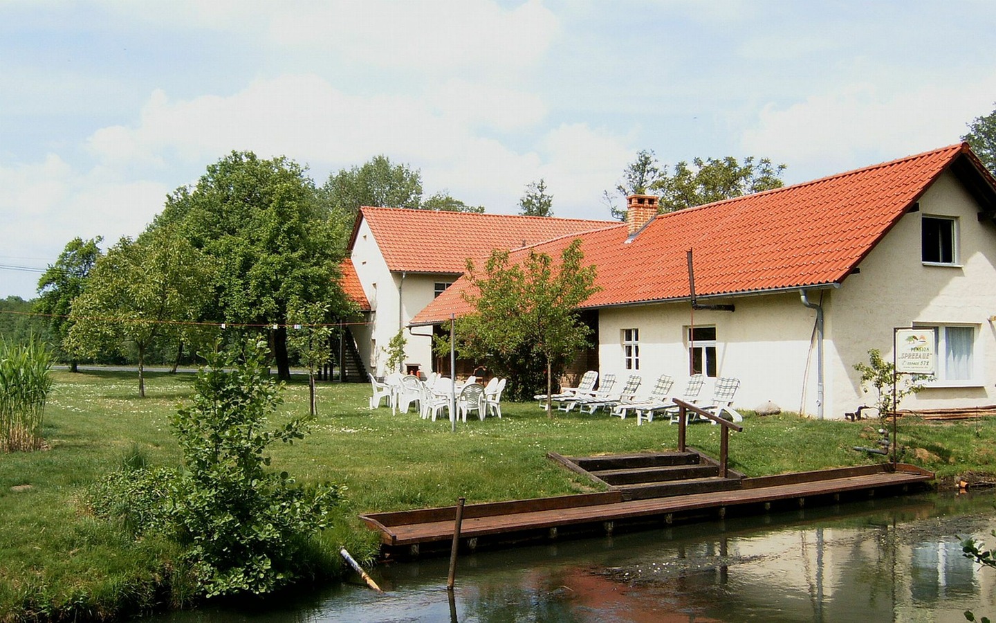 Spreewald Pension Spreeaue - Kahnfahrten, Bootsverleih, Radverleih, Foto: Pension Spreeaue, Lizenz: Amt Burg (Spreewald)