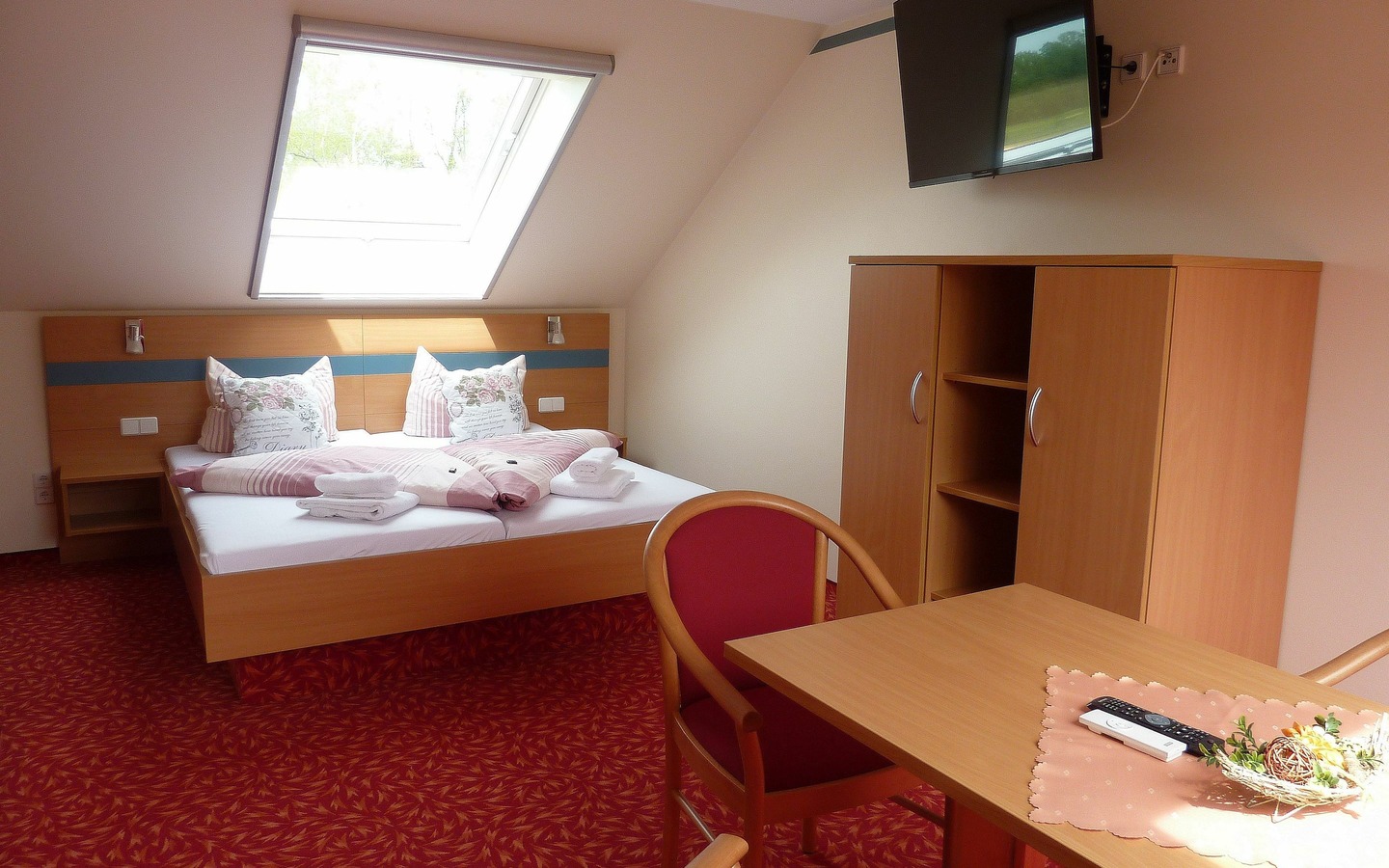 Pension Spreeaue Burg Spreewald Ferienwohnung Maisonette obere Wohnung Doppelbett, Foto: Pension Spreeaue, Lizenz: Amt Burg (Spreewald)