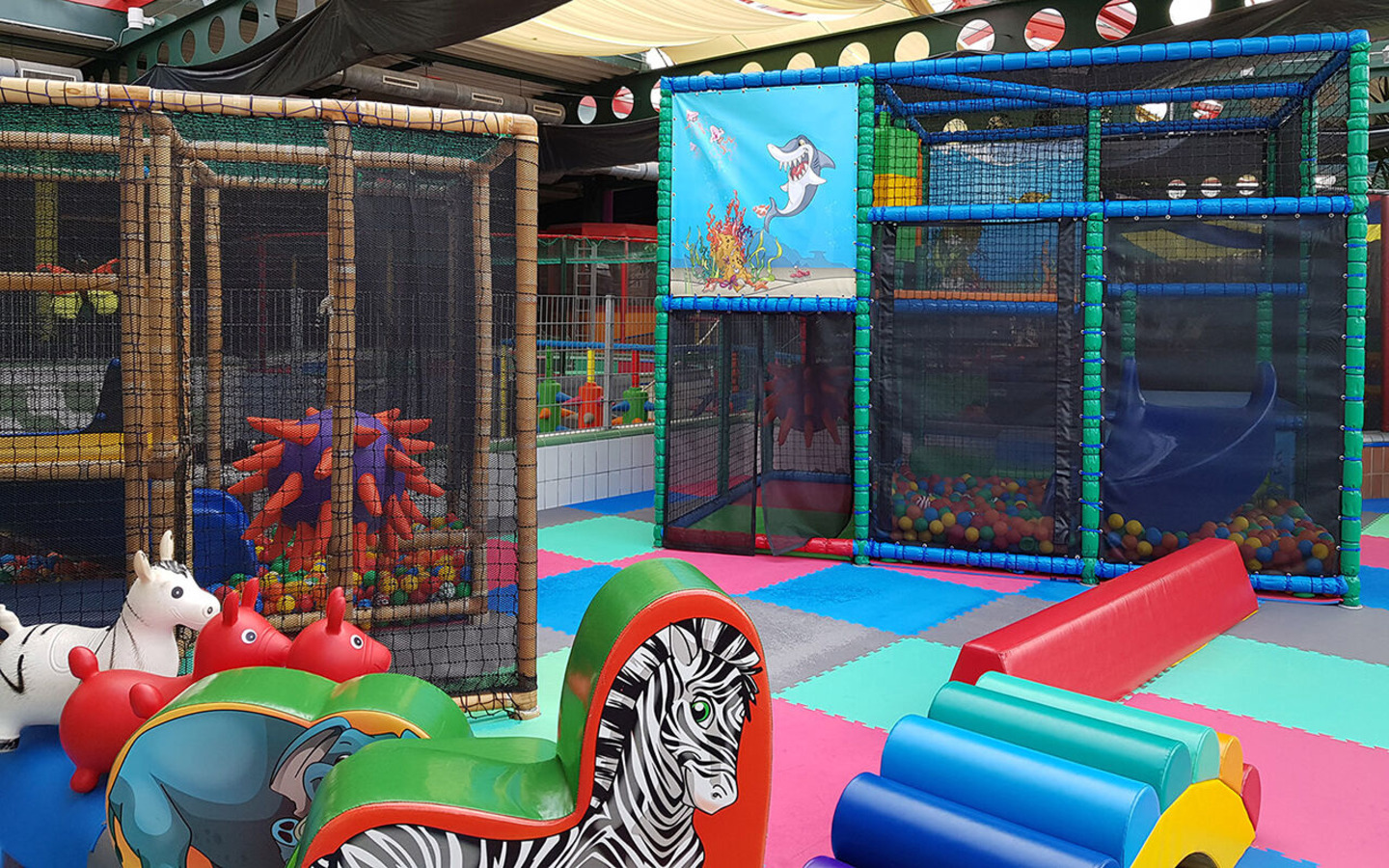 Spielm&ouml;glichkeiten f&uuml;r Kleinkinder im PiPaPo, Foto: PiPaPo, Lizenz: PiPaPo