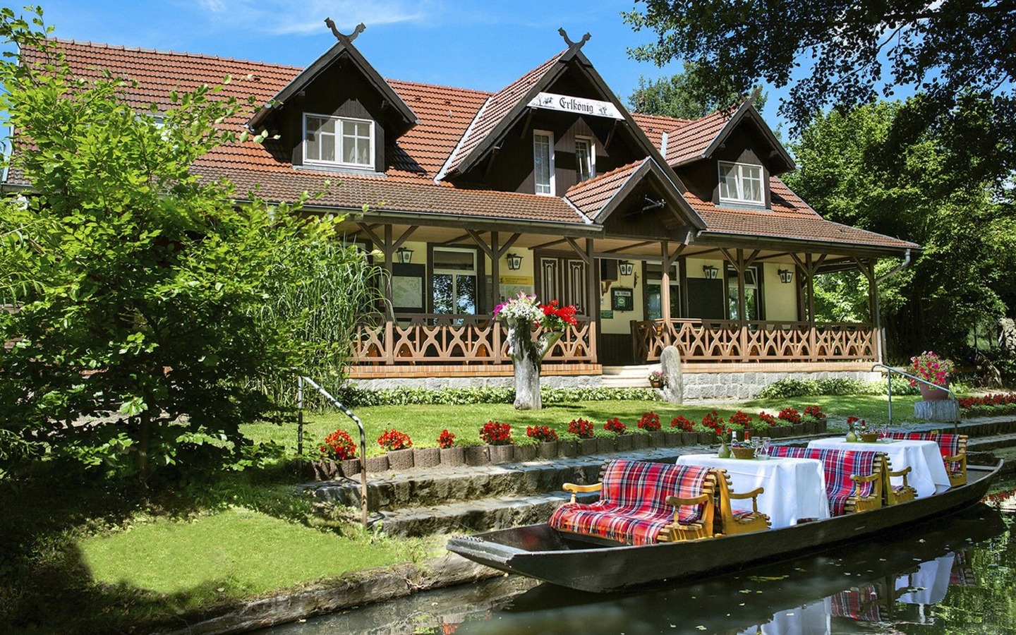 Pension Erlk&ouml;nig direkt am Wasser, Foto: Ballaschk, Lizenz: Ballaschk