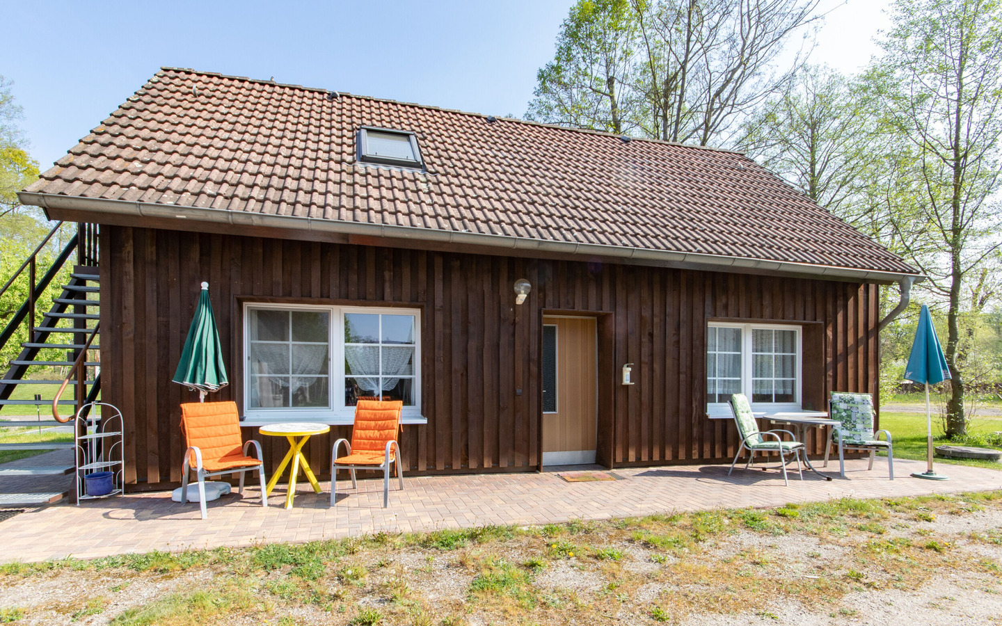 ferienhaus mit Ferienwohnung EG