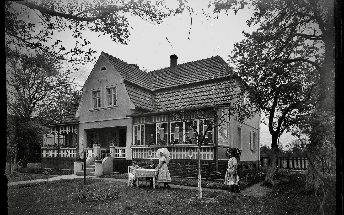 Historischer Anblick des Hauses Stenziger aus den (vermutlich) 30er Jahren, Foto: Foto Steffen aus Burg Spreewald, Lizenz: Haus Stenziger