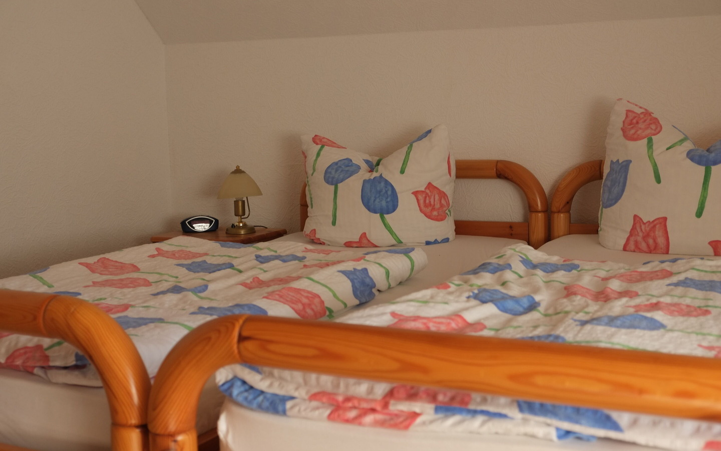 Schlafzimmer, Foto: Jacqueline R&ouml;ttel , Lizenz: Stara Broznja