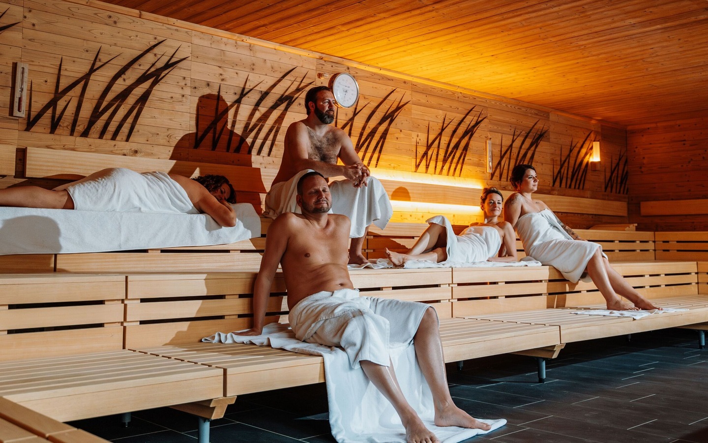 Schwitzen in der Spreewaldsauna, Foto: Finn Eidam, Lizenz: Spreewald Therme GmbH