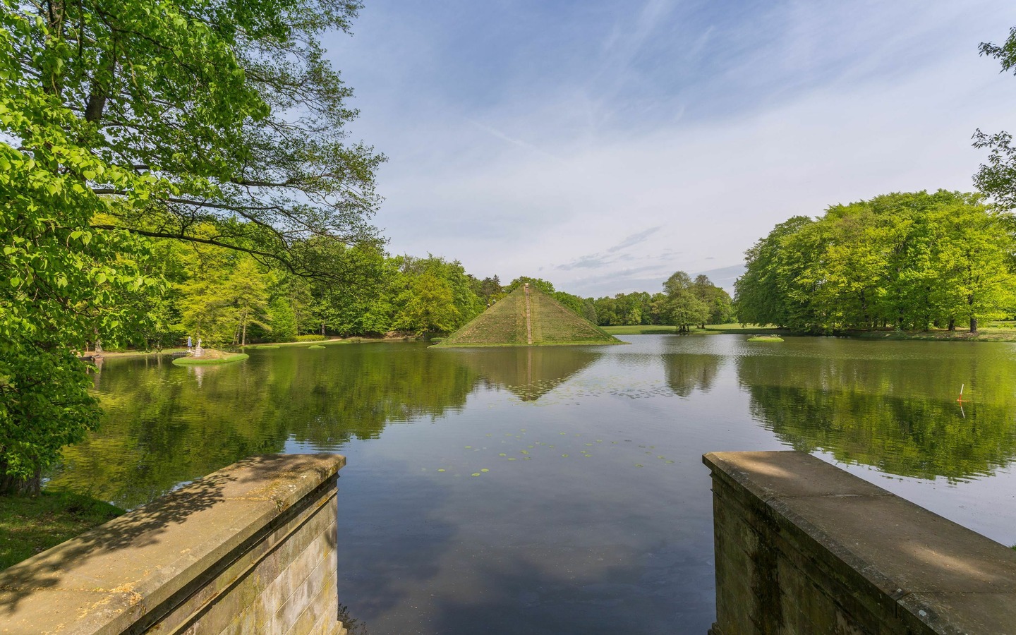Tumulus im Schlosspark Branitz, Foto: TMB-Fotoarchiv/Steffen Lehmann