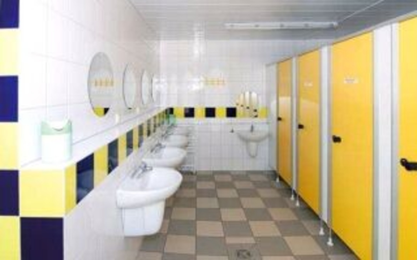 Spreewald-Natur-Camping - Sanit&auml;rbereich